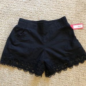 New! Black lace shorts